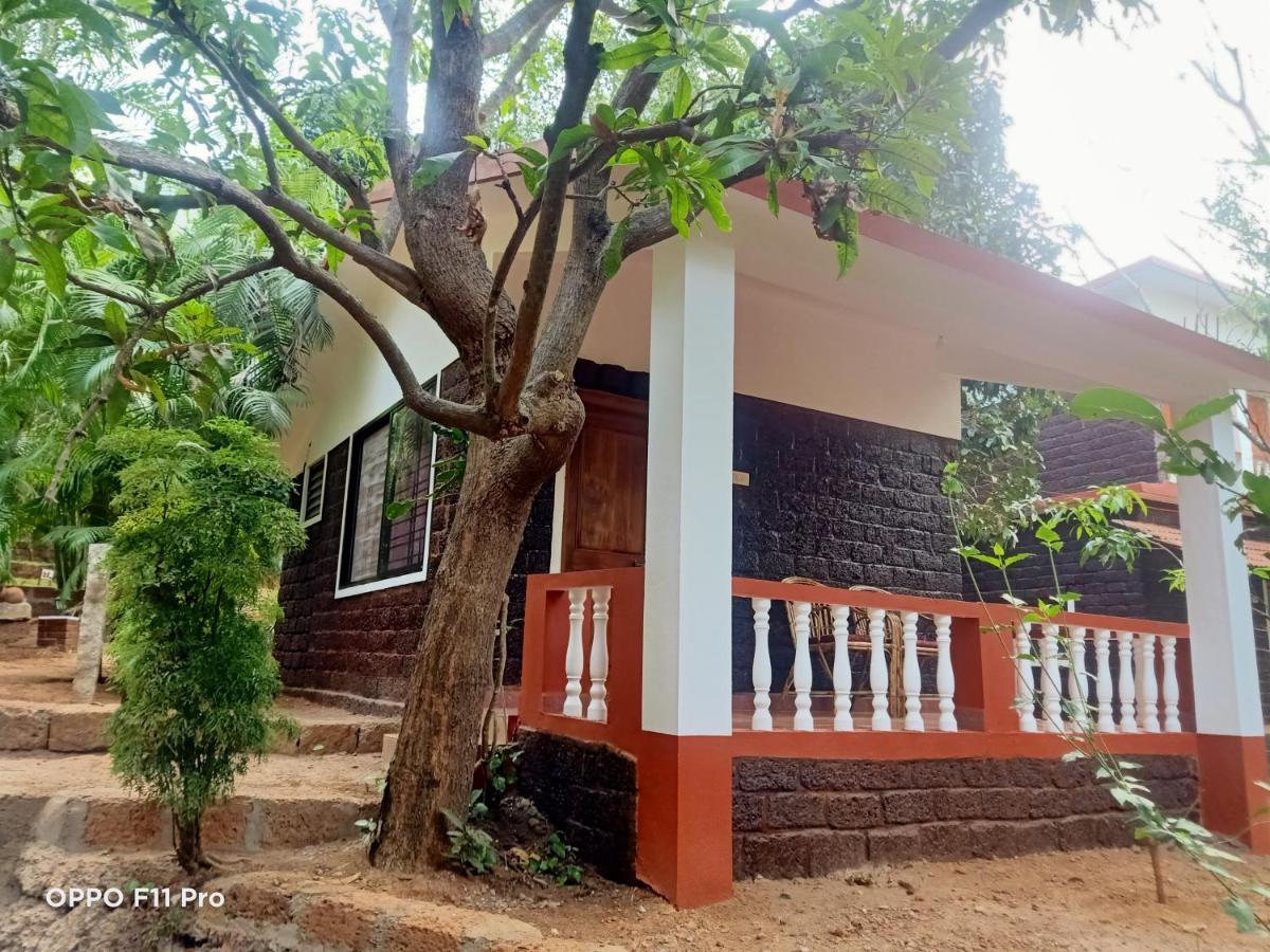 Namaste Yoga Farm Villa Gokarna  Exteriör bild